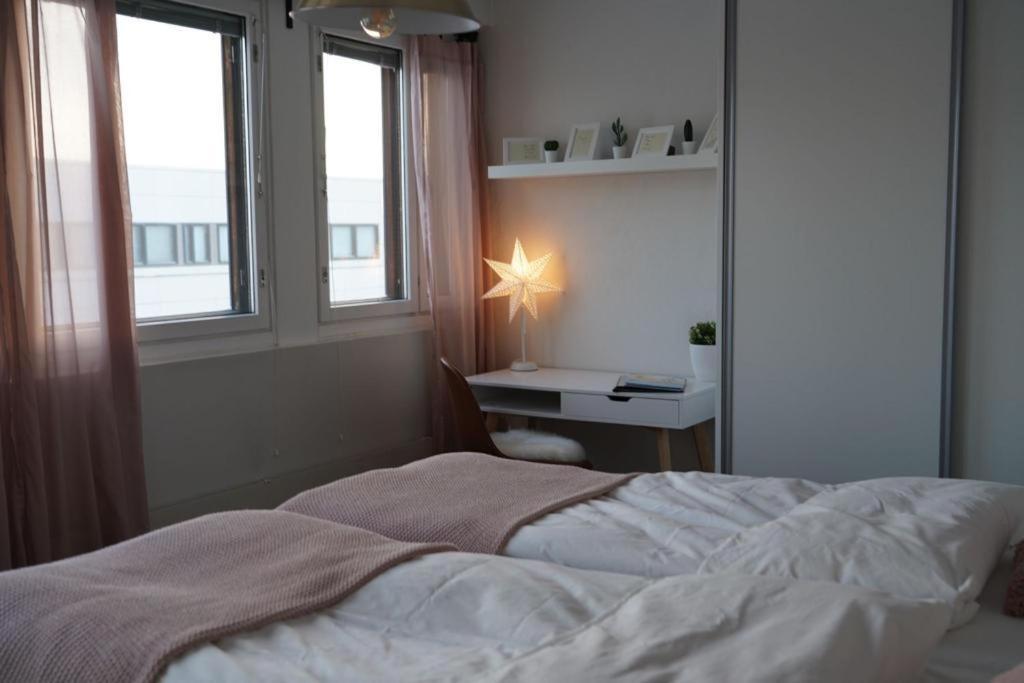 Cozy And Bright 2-Bedroom Apartment Washer And Dryer, King Size Bed Rovaniemi Exterior photo